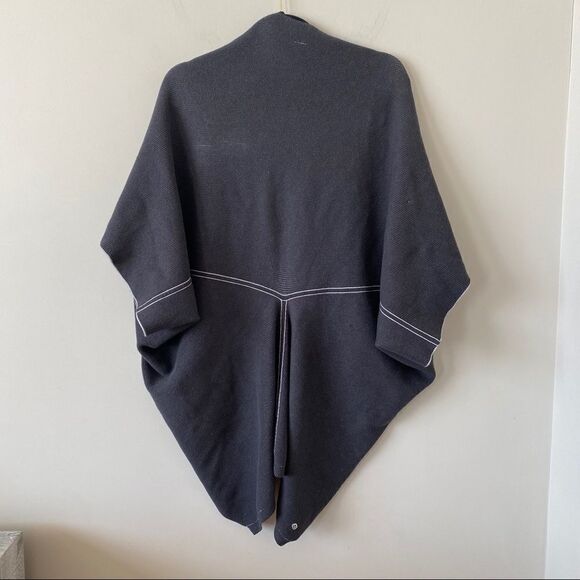 Lululemon Exaltation Wrap Black/White Stargaze Cardigan - Picture 4 of 12